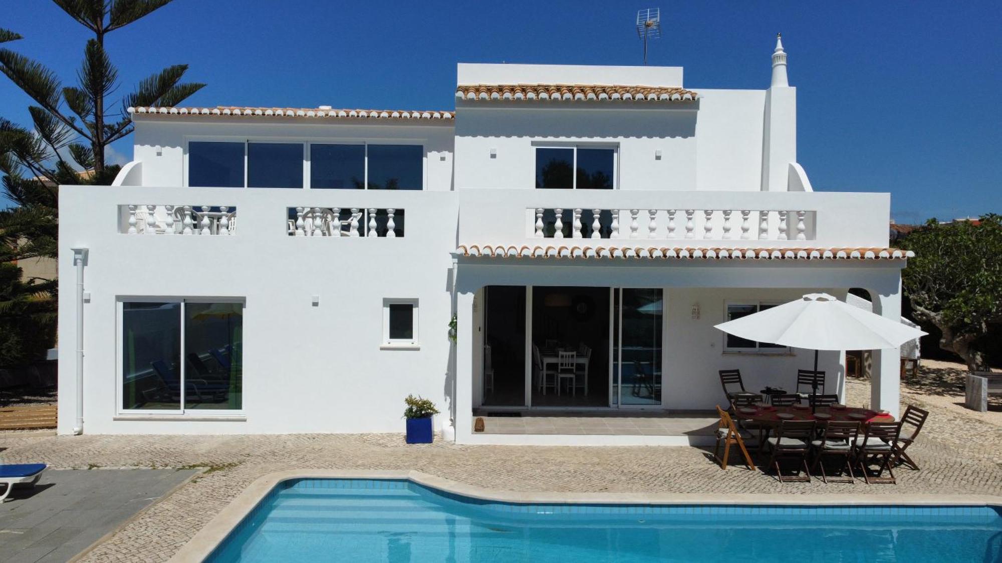 Dad'S Villa Lagos Eksteriør billede