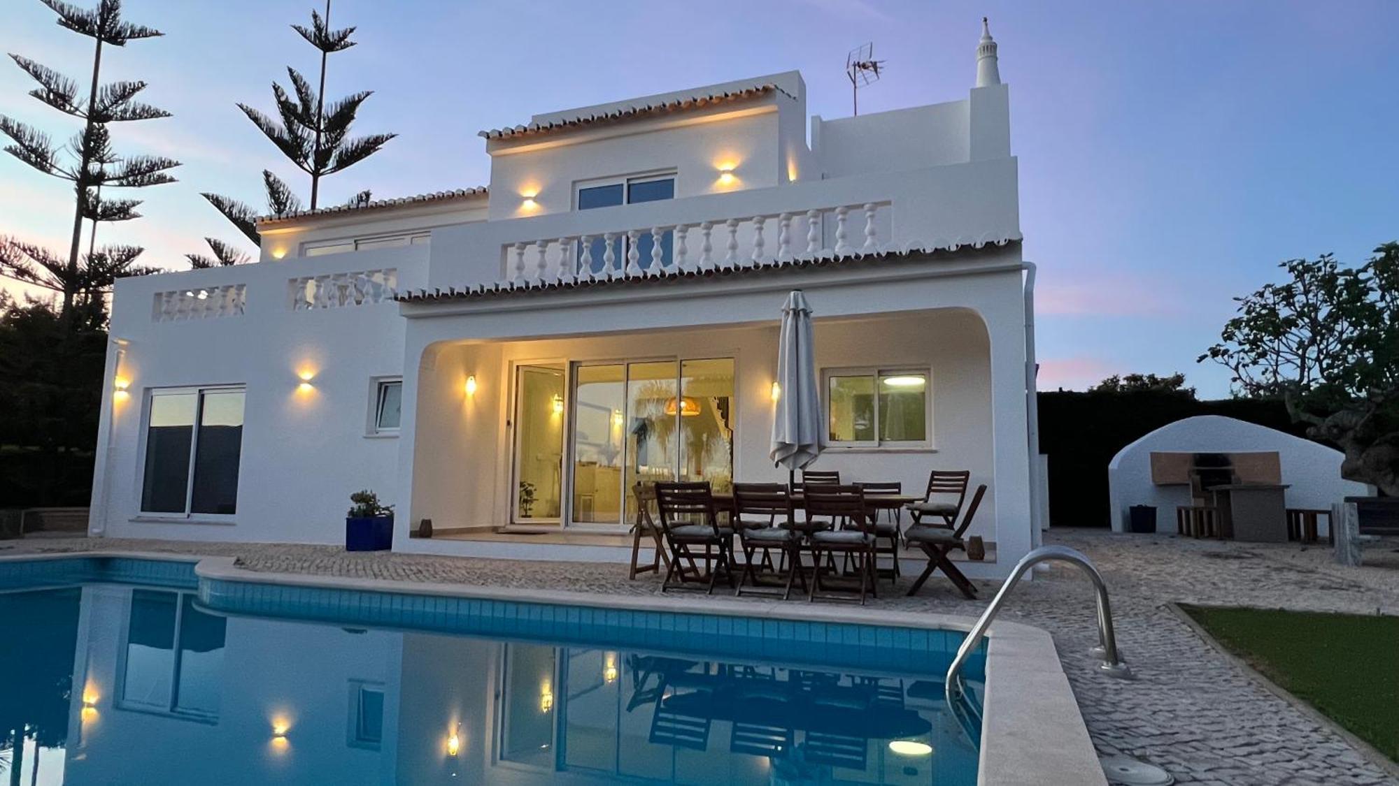 Dad'S Villa Lagos Eksteriør billede